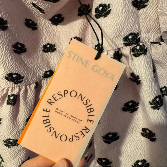 NWT Stine Goya Kinsley Peonies Floral Jaquard Top | XL - Picture 7 of 11